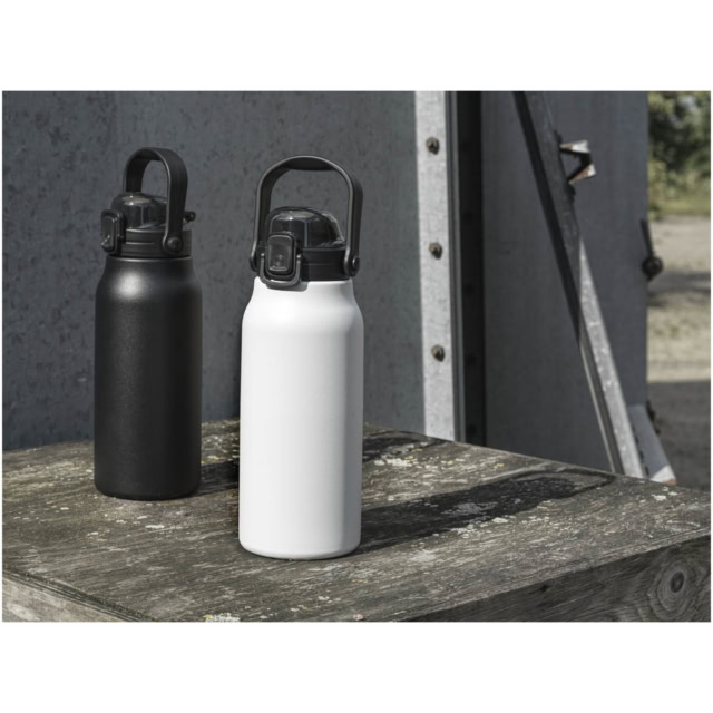 Giganto 1600 ml RCS-zertifizierte Kupfer-Vakuum Isolierflasche aus recyceltem Edelstahl - weiss - Stimmung 1