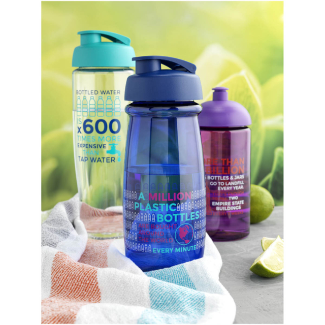 H2O Active® Pulse 600 ml Sportflasche mit Klappdeckel - blau - Stimmung 1