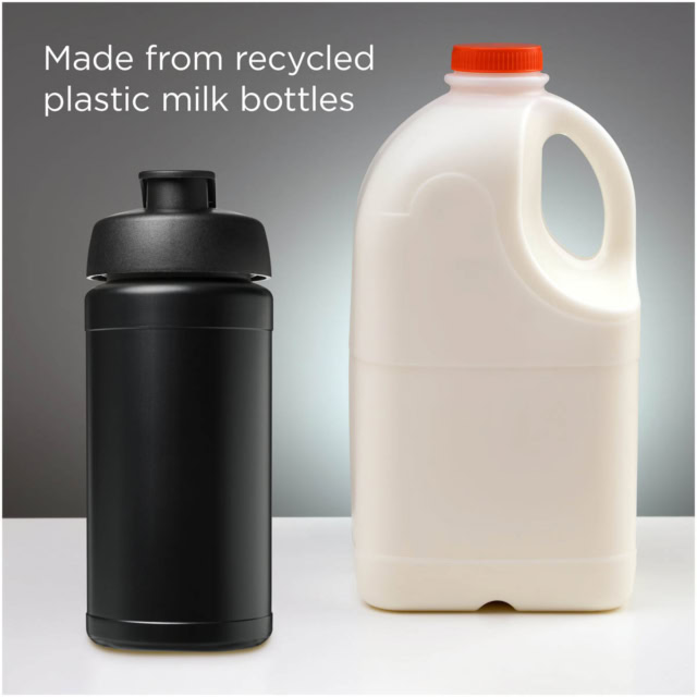 Baseline 500 ml recycelte Sportflasche mit Klappdeckel - schwarz - Stimmung 1