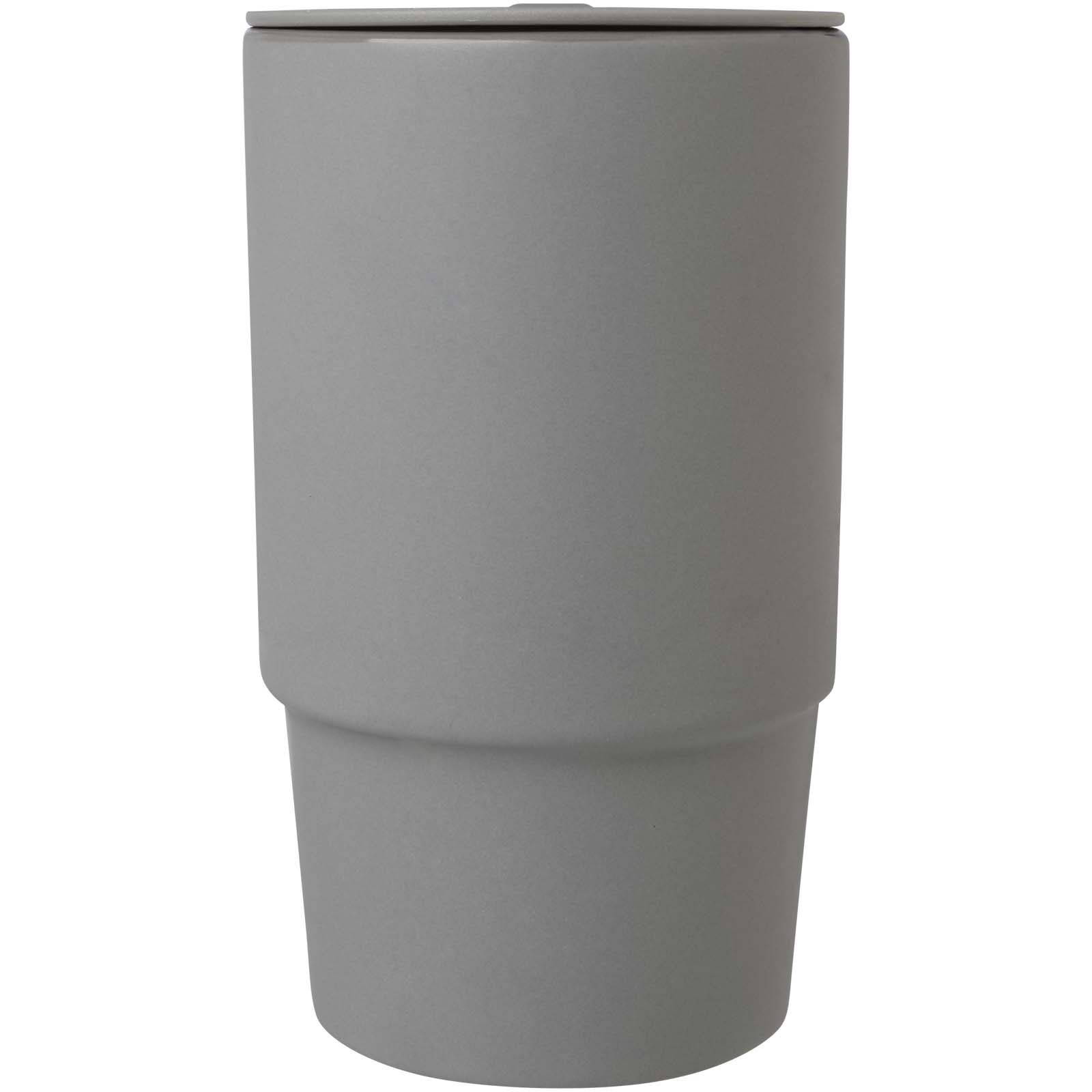 Carter 450 ml Keramiktasse mit Kunststoffdeckel - grau - Vorderseite