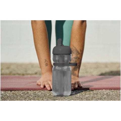Mepal 600 ml Flip Sportflasche - schwarz - Stimmung 1
