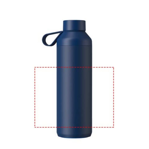 Ozeanblaue Trinkflasche mit Schraubverschluss und Griff.