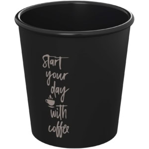 Schwarzer Kaffeebecher mit der Aufschrift "Start your day with coffee".