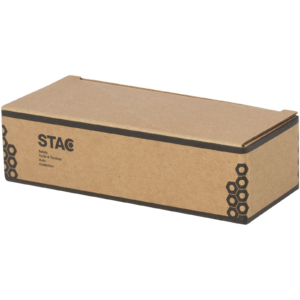 Logo-Trinkflaschen Verpackungskarton mit STAG Branding und Honigwaben-Design.